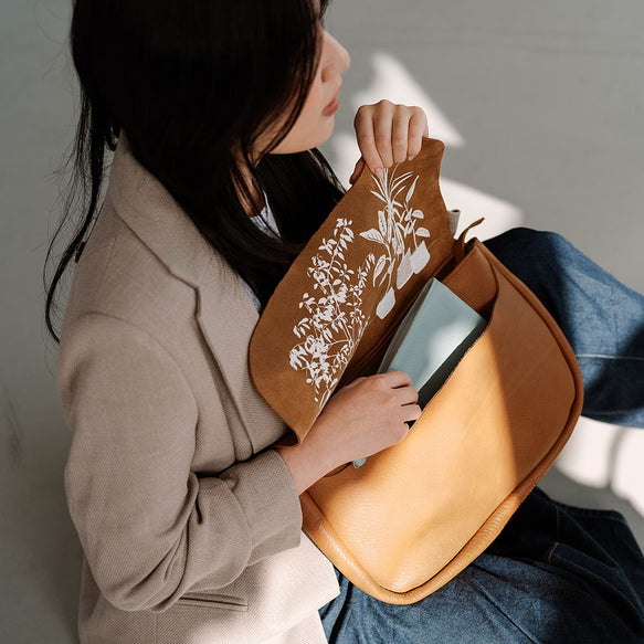 Bag, Plant Sitter, Cognac used look