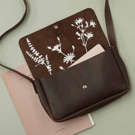 Bag, Picking Flowers Medium, Dark Brown used look